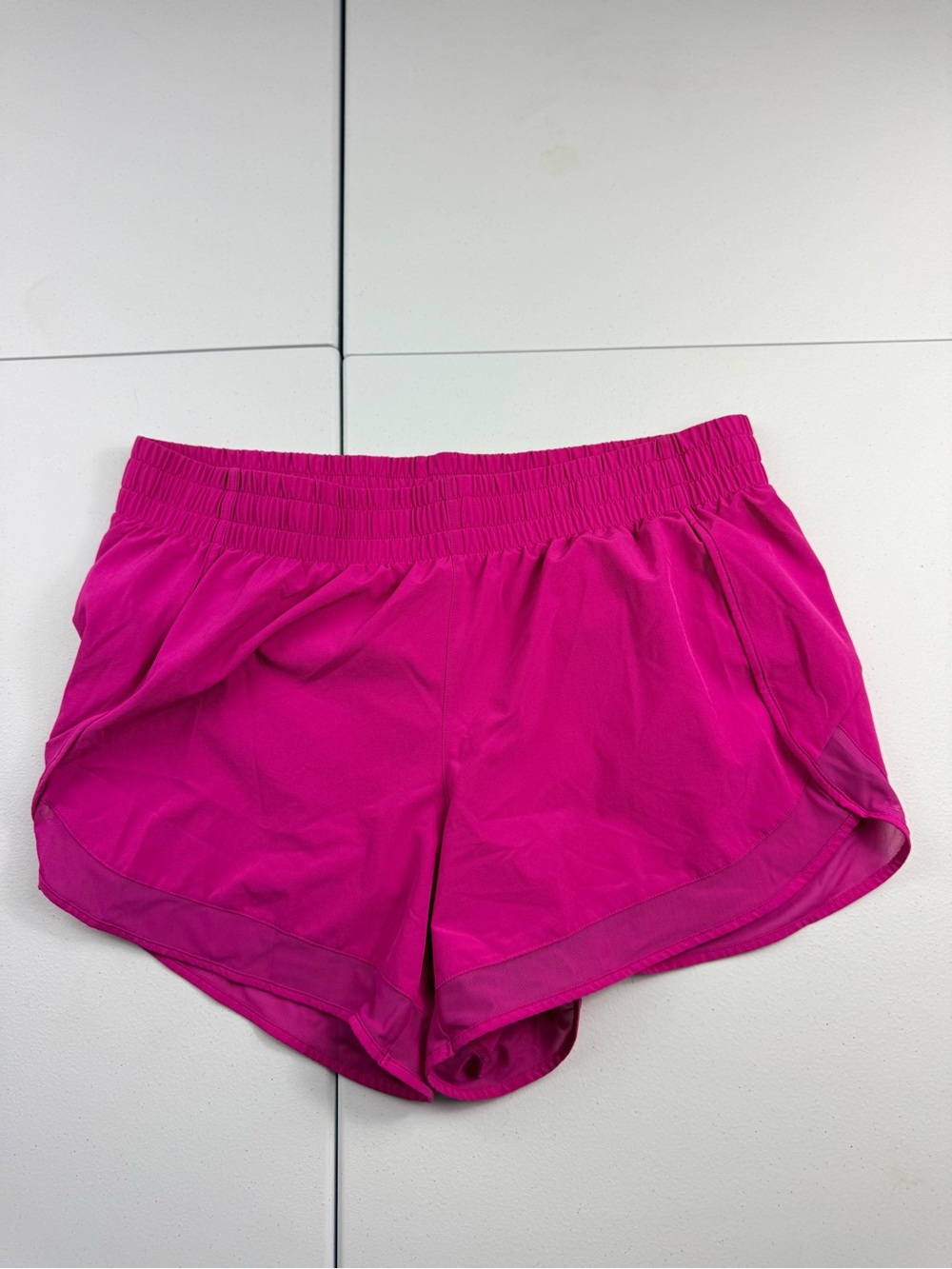 Athleta Women’s Active Mesh-Trim Shorts — Magenta Pink